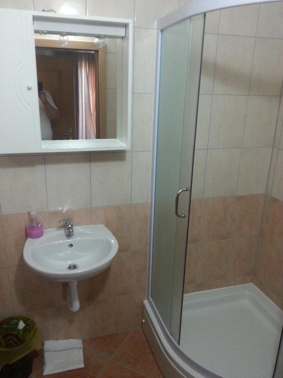 Guest House Robi Medugorje Bagian luar foto