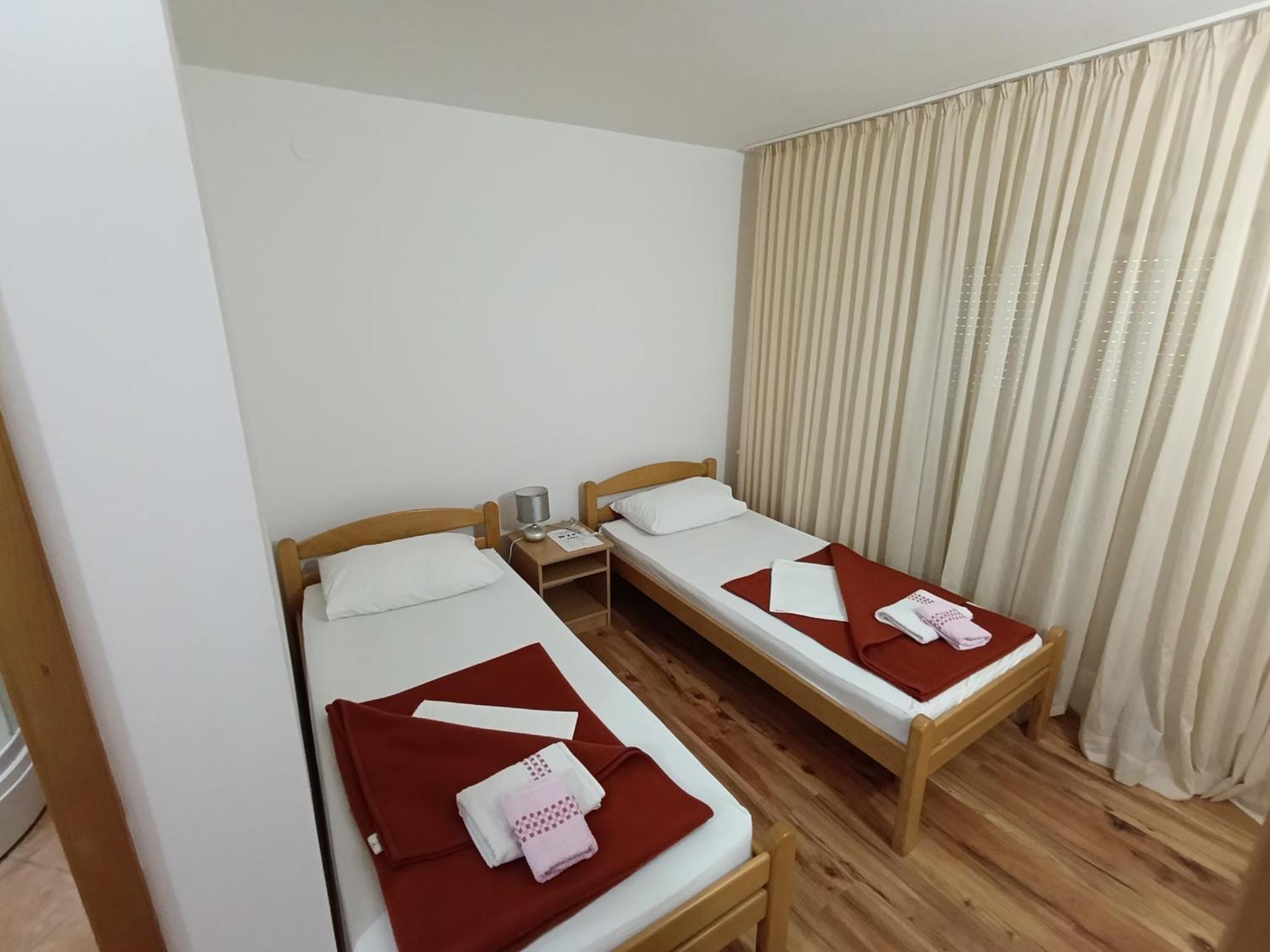 Guest House Robi Medugorje Bagian luar foto