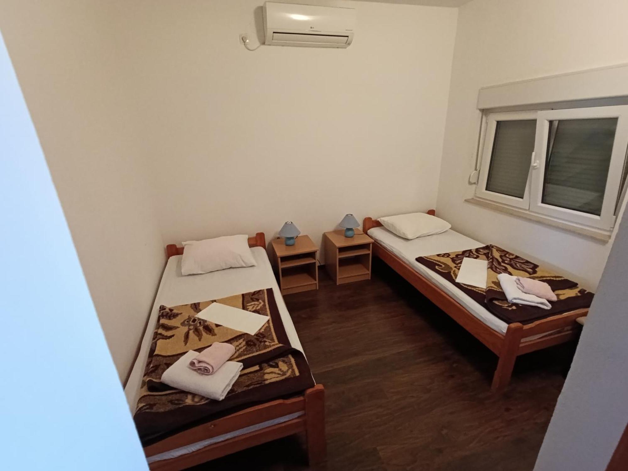 Guest House Robi Medugorje Bagian luar foto
